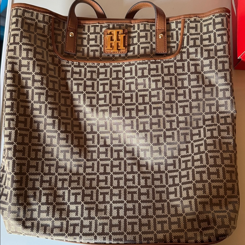 Tommy Hilfiger Tan and Brown Geometric Tote